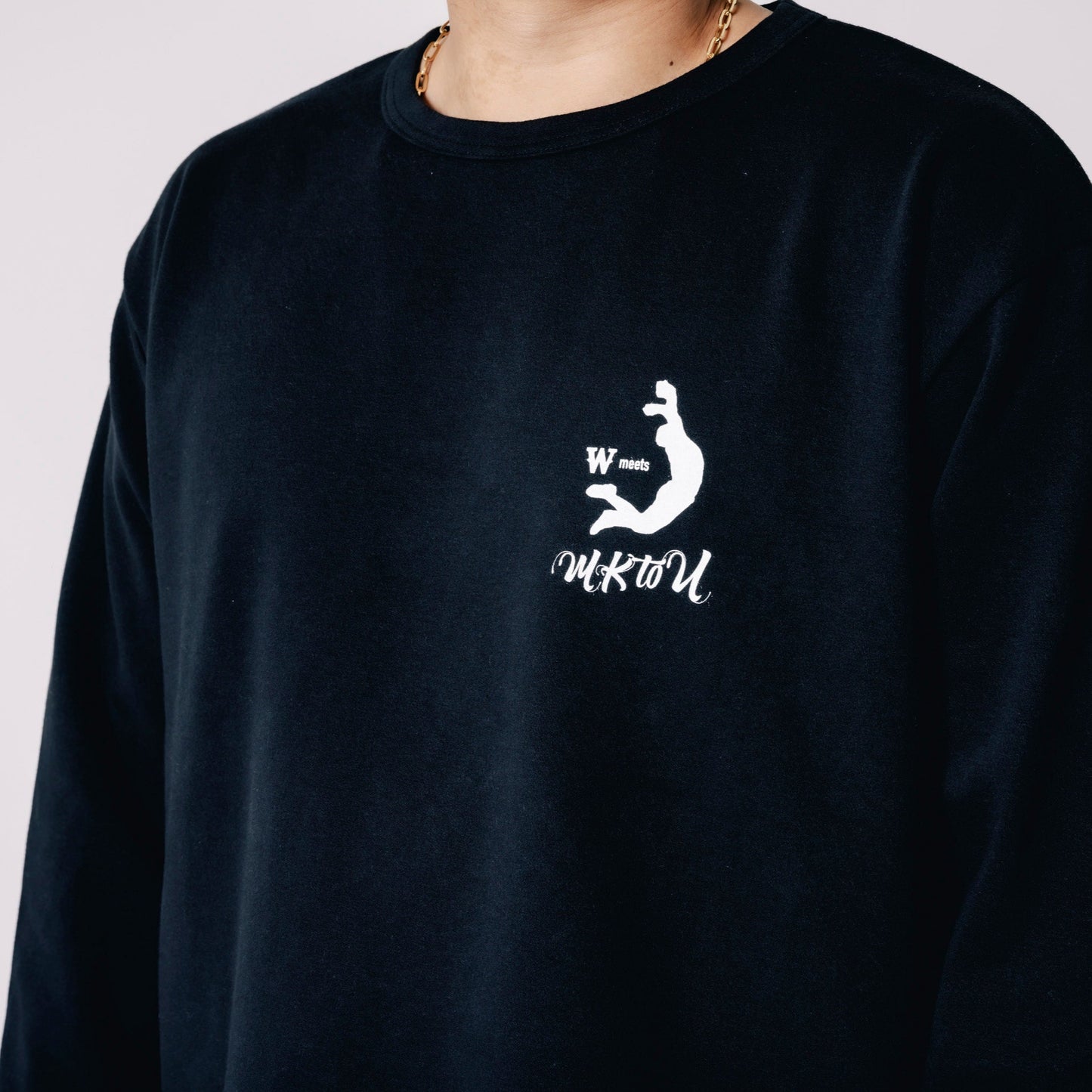 “MKtoU” Long T-shirts「pear」BLACK