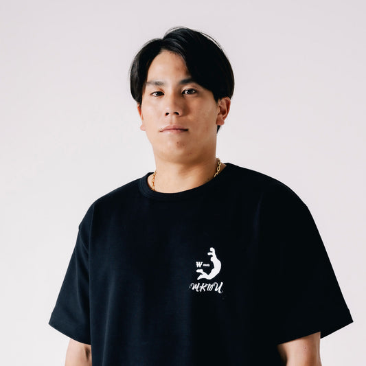 “MKtoU” T-shirts「pear」BLACK